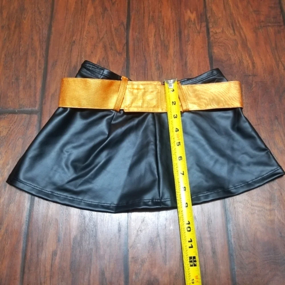 🎃 Disney halloween Black And Orange Skirt 🎃 - Picture 5 of 5